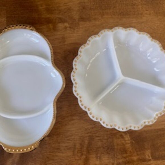 Vintage Milk Glass Divided Dishes Gold Trim Fire King Anchor Hocking Serving Pla - Picture 6 of 8
